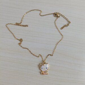 😍 Gold Hello Kitty Necklace